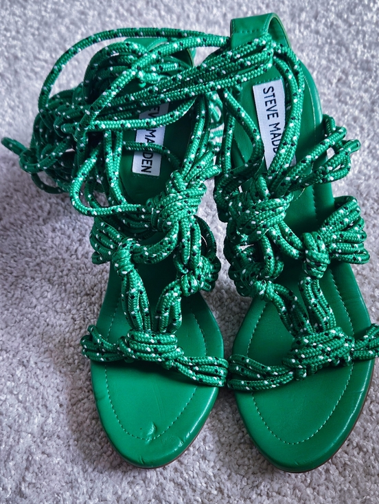 Steve Madden Shoes - Steve Madden Fiore Heels